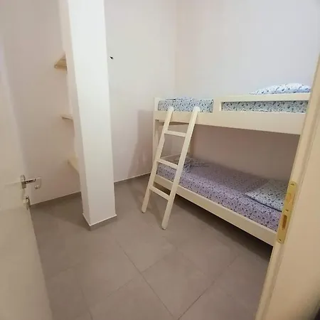 Dhoma Plazhi Natyra Spille 度假居 *