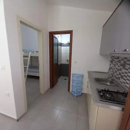 Dhoma Plazhi Natyra Spille